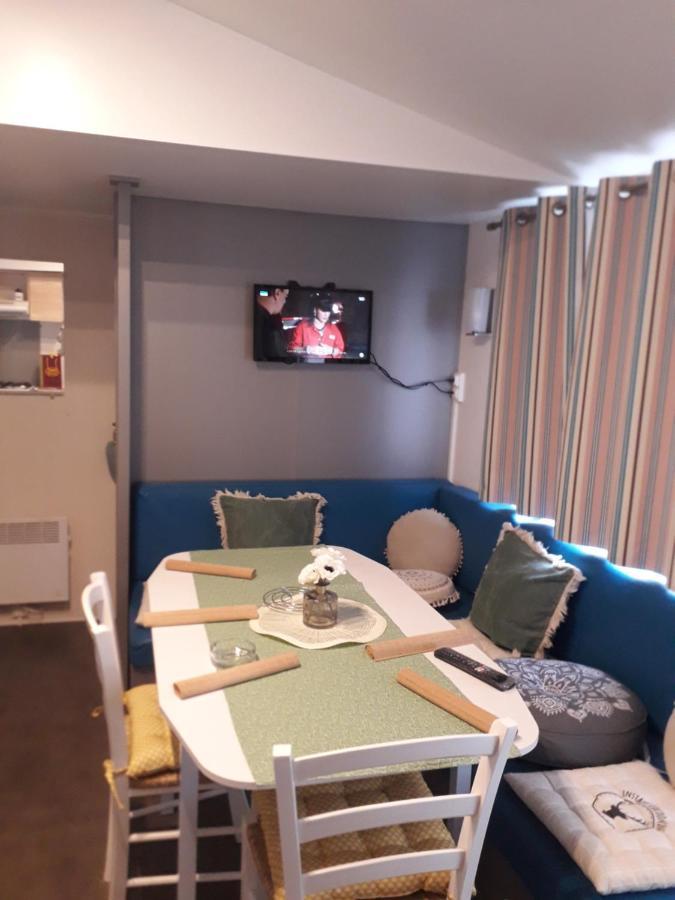 Anne Marie Vous Accueilles Dans Son Logement Familiale Pour 6 Personnes 3 Chambres Confortable Proche D Europa Park A Boofzheim Dans Camping 3 Etoiles Esterno foto